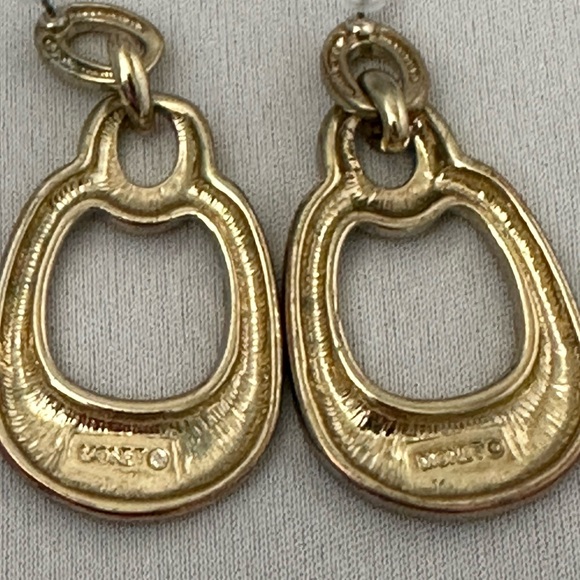 Vintage Monet gold tone post earrings with loop dangles - Picture 4 of 4